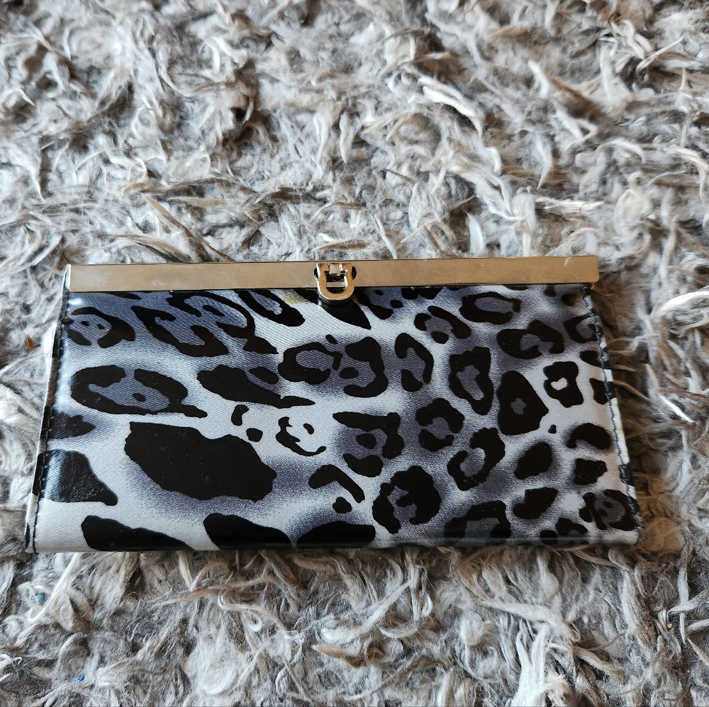 Leopard print clutch